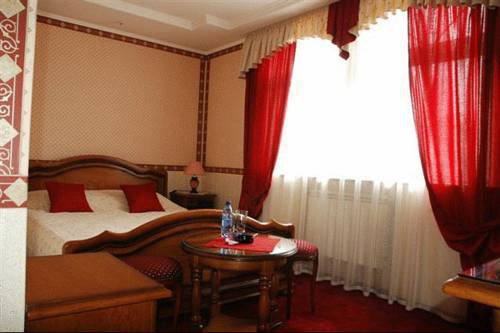Perlyna Dnipra Hotel Kiev Luaran gambar